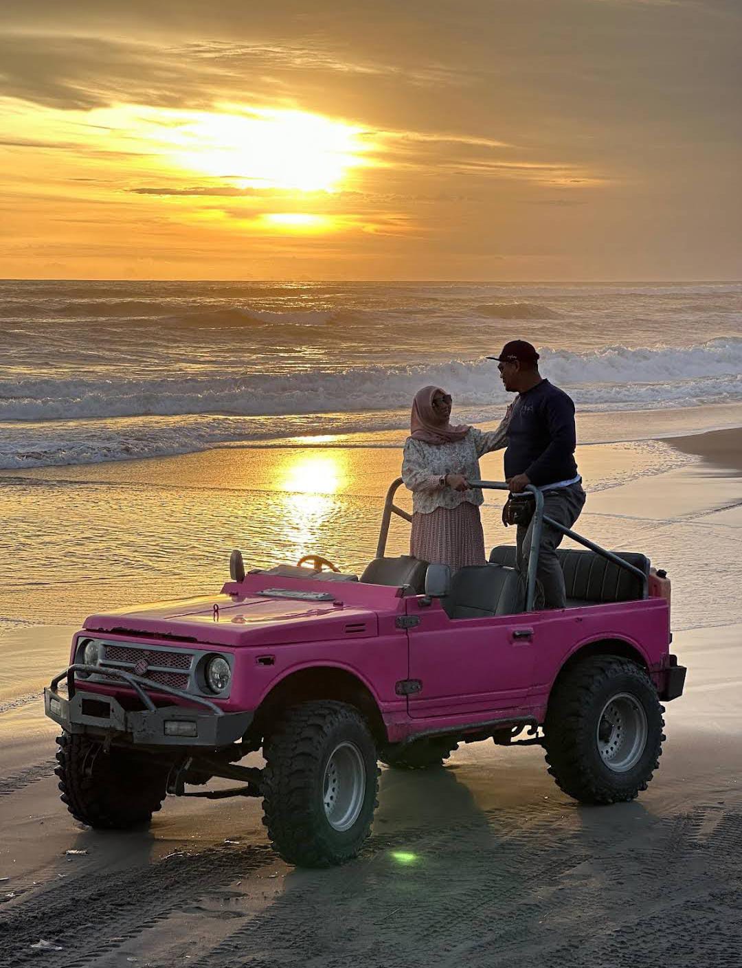 Paket Outbound dan Jeep Pantai Parangtritis Terlaris